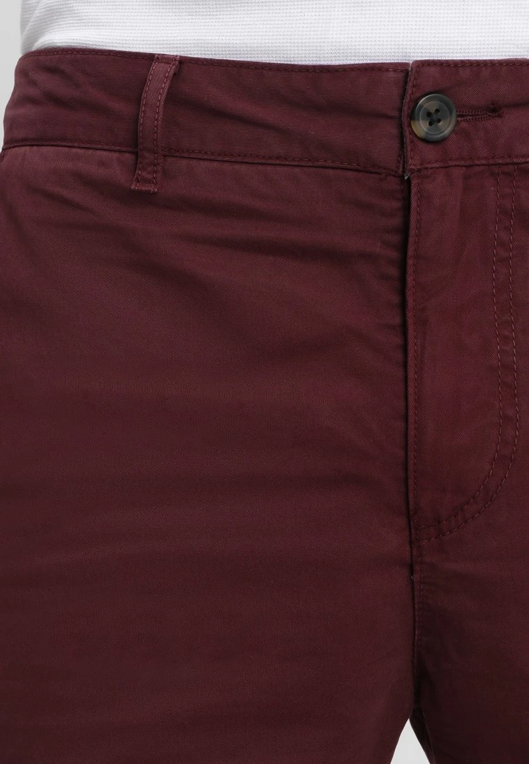 Pier One Shorts - Bordeaux 6 Pier One Shorts - Bordeaux - Imagen 4