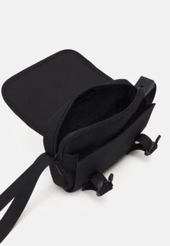 Pier One Unisex - Bandolera - Black 9 Pier One Unisex - Bandolera - Black -Pier One 08dcf642808642b88361fce85fe34ecc