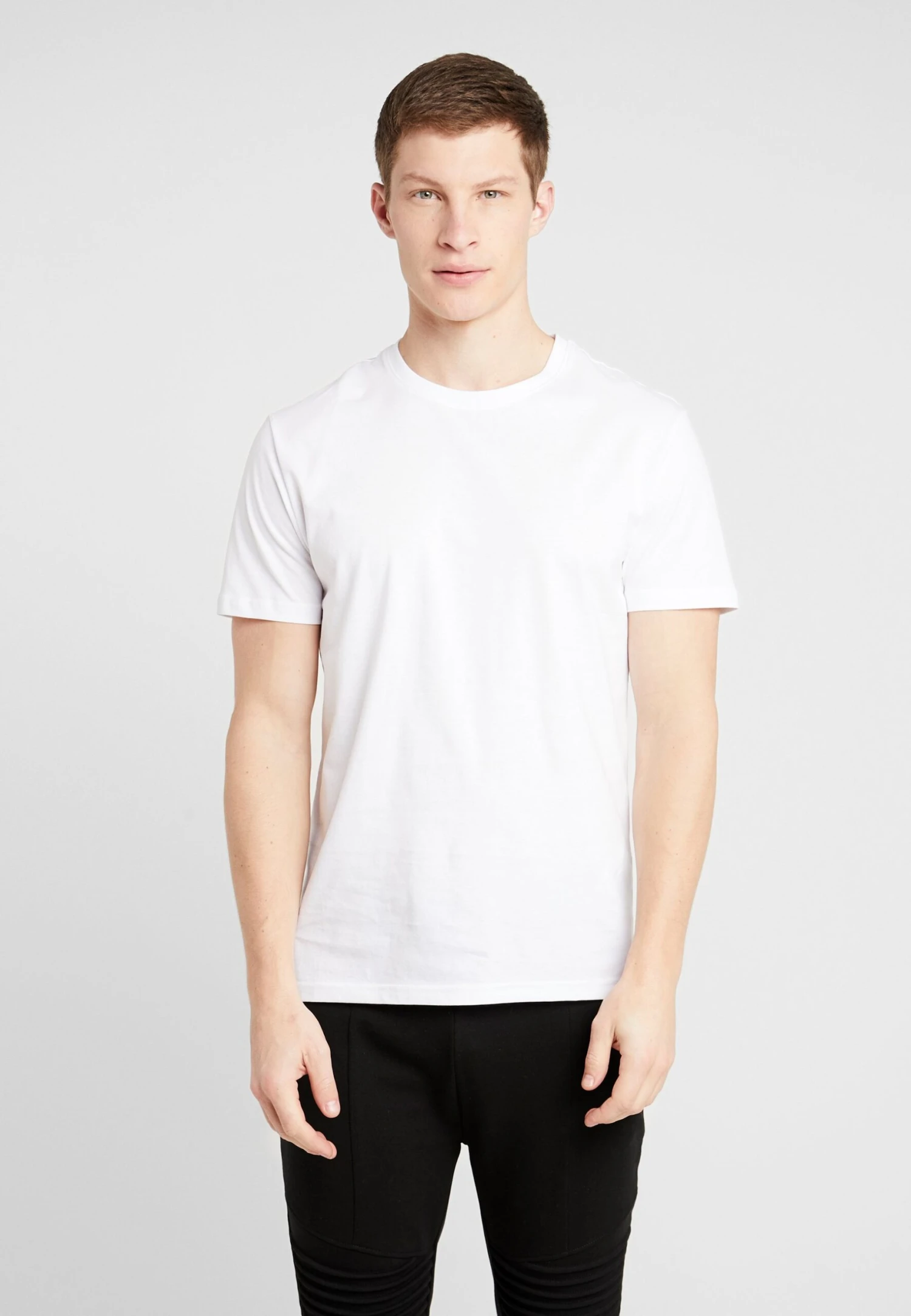 Pier One 5 Pack - Camiseta Básica - White 5 Pier One 5 Pack - Camiseta Básica - White - Imagen 3