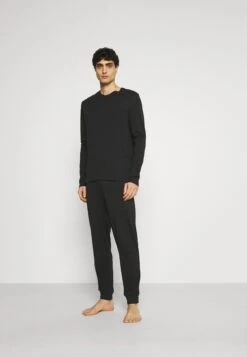 Pier One Pijama - Black 10 Pier One Pijama - Black -Pier One 1dcc3565a04b4ec1b2fda5221a610a51