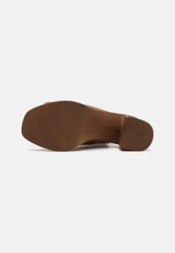 Pier One Leather - Sandalias Con Plataforma - Cognac 12 Pier One Leather - Sandalias Con Plataforma - Cognac -Pier One 2607fd53ab59411b97cb7c6cd77f3391