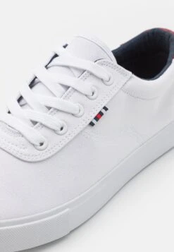 Pier One Unisex - Zapatillas - White 13 Pier One Unisex - Zapatillas - White -Pier One 28ee7fd19ea844d7a0d4e6ba9e72e934