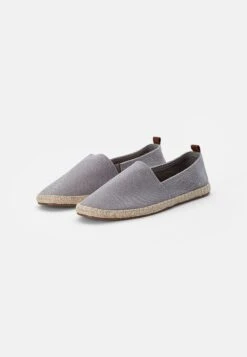 Pier One Rena Espadrille Unisex - Alpargatas - Light Grey 9 Pier One Rena Espadrille Unisex - Alpargatas - Light Grey -Pier One 2ab992096dd84732ab93b6d34e6f275e