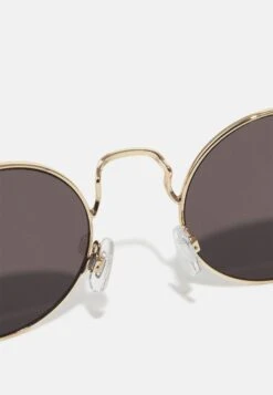 Pier One Unisex - Gafas De Sol - Gold-Coloured/Black 7 Pier One Unisex - Gafas De Sol - Gold-Coloured/Black -Pier One 2fd3f25d94564e8bb121d70969d920fe