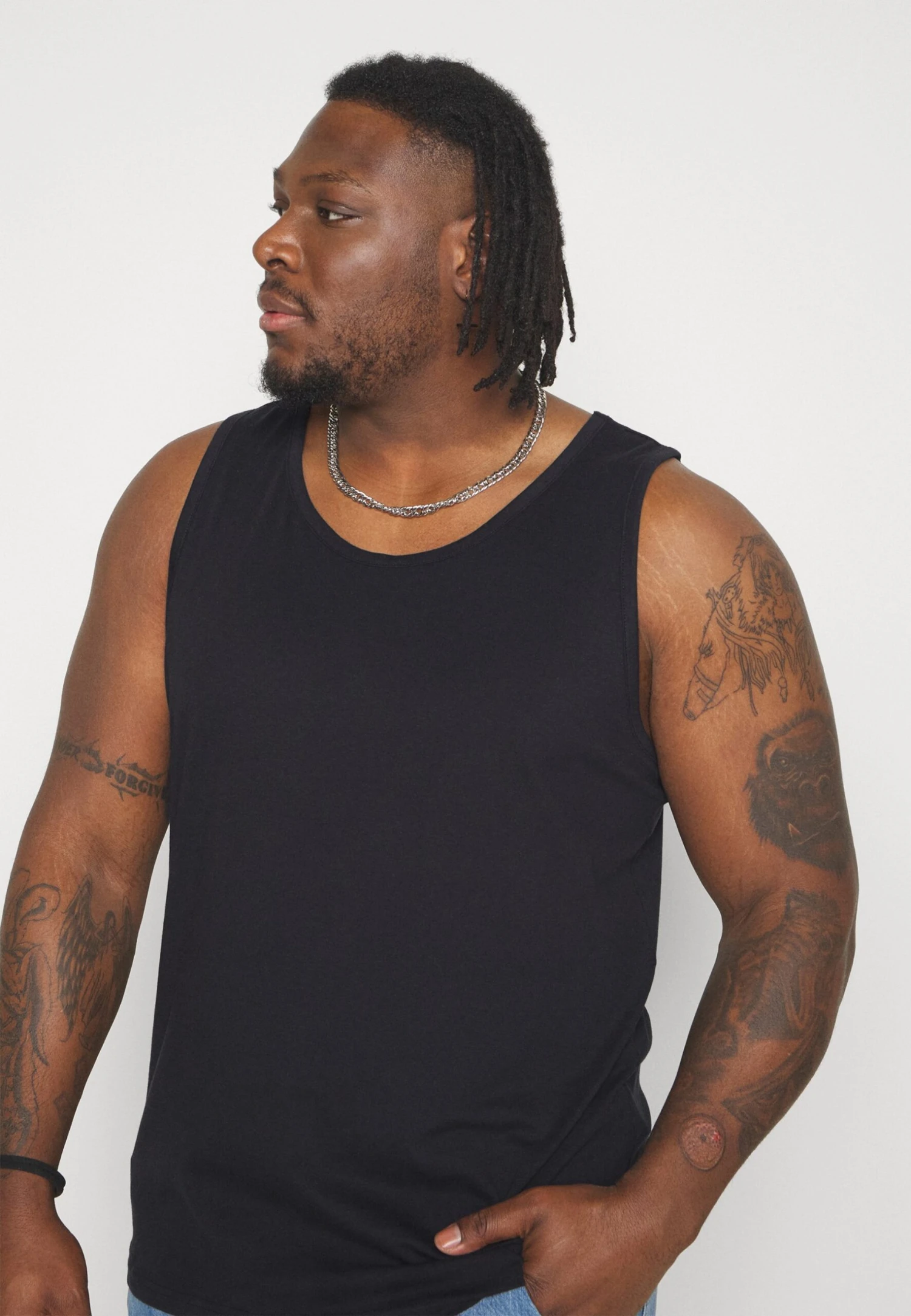 Pier One 3 Pack- Top - Black/Grey/Khaki 6 Pier One 3 Pack- Top - Black/Grey/Khaki - Imagen 4