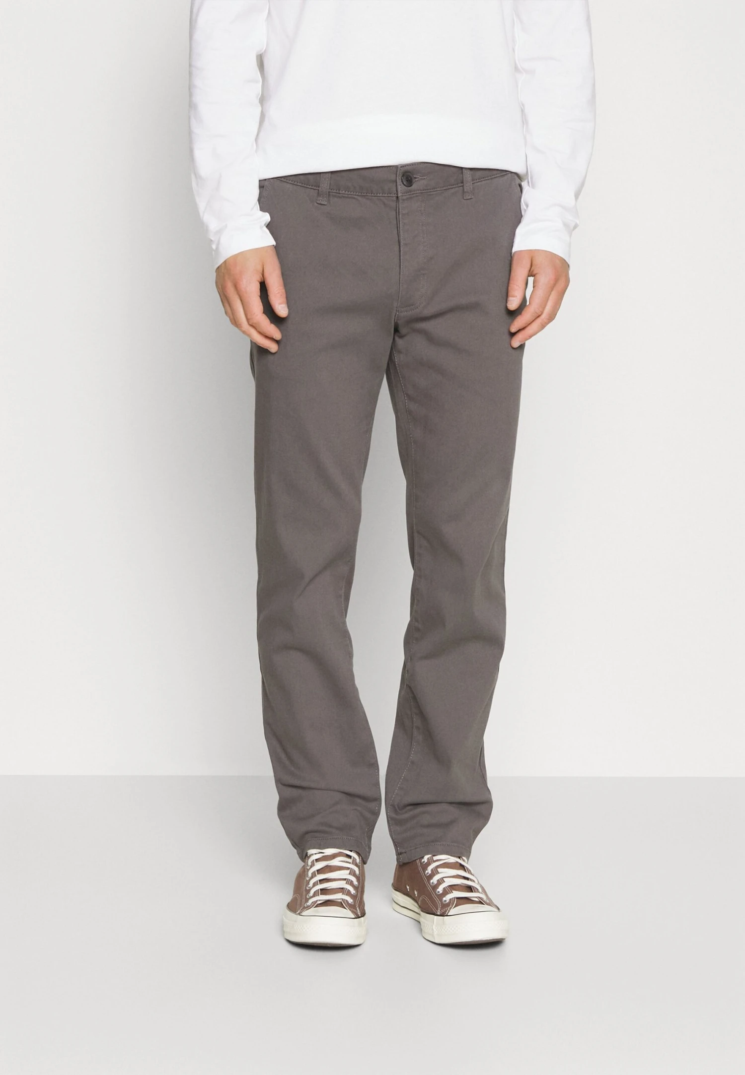 Pier One 2 Pack - Pantalones Chinos - Dark Grey/Beige 6 Pier One 2 Pack - Pantalones Chinos - Dark Grey/Beige - Imagen 4