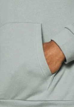 Pier One 2 Pack - Jersey Con Capucha - Black/Green -Pier One 42ae1717e5f74ed19fa71eda943ea2db