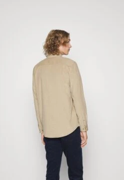 Pier One Camisa - Beige 10 Pier One Camisa - Beige -Pier One 44ecaea8e7a743899166b515a5d12665