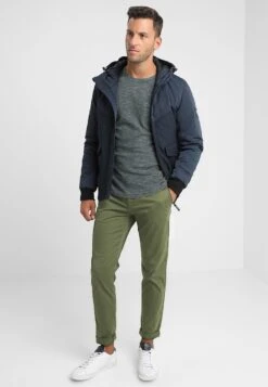 Pier One Pantalones Chinos - Dark Green 8 Pier One Pantalones Chinos - Dark Green -Pier One 463f702f2ed3482db03c4046bdc1b5b4