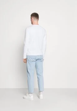 Pier One 5 Pack - Camiseta De Manga Larga - White/Dark Blu/Grey 13 Pier One 5 Pack - Camiseta De Manga Larga - White/Dark Blu/Grey -Pier One 501e285d599547fa8b3d97a7168757c4