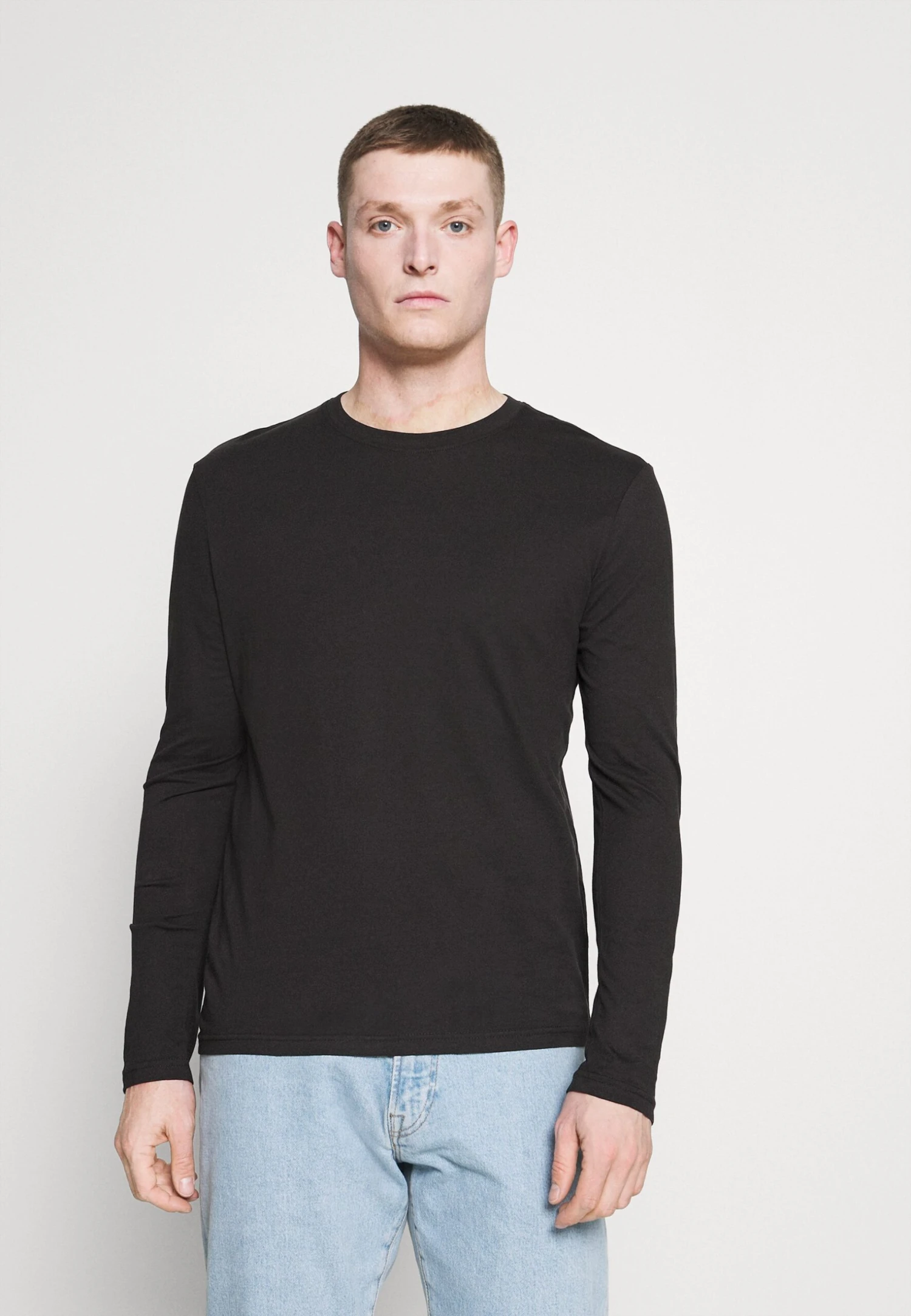 Pier One 5 Pack - Camiseta De Manga Larga - White/Dark Blu/Grey 8 Pier One 5 Pack - Camiseta De Manga Larga - White/Dark Blu/Grey - Imagen 6