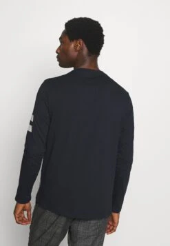 Pier One Camiseta De Manga Larga - Dark Blue 11 Pier One Camiseta De Manga Larga - Dark Blue -Pier One 53072bdb54a1435da7e55ce1ba6ee9b5