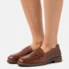 Pier One Leather - Mocasines - Brown 2 Pier One Leather - Mocasines - Brown -Pier One 53736bb4a15547a59a4a81b0365f5ba4