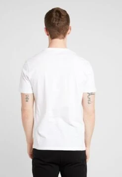 Pier One 5 Pack - Camiseta Básica - White 10 Pier One 5 Pack - Camiseta Básica - White -Pier One 54f5e9c8f45a4d7595d33541d1ce7b5c