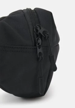 Pier One Riñonera -Black 11 Pier One Riñonera -Black -Pier One 5d0cfdbe6ee14ba0885aeb888b747ec9