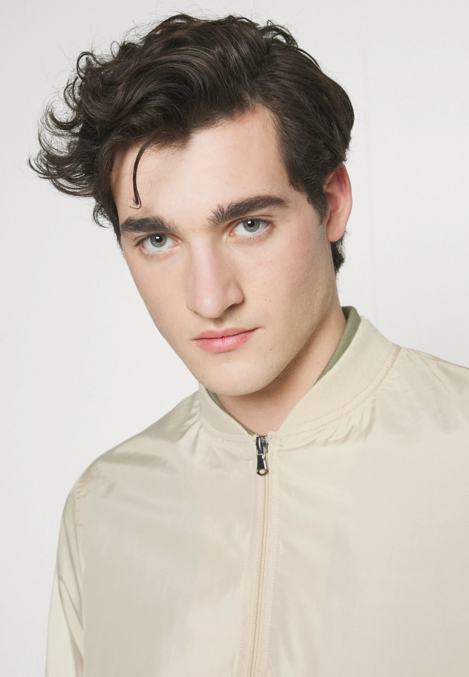 Pier One Chaquetas Bomber - Beige 7 Pier One Chaquetas Bomber - Beige - Imagen 5