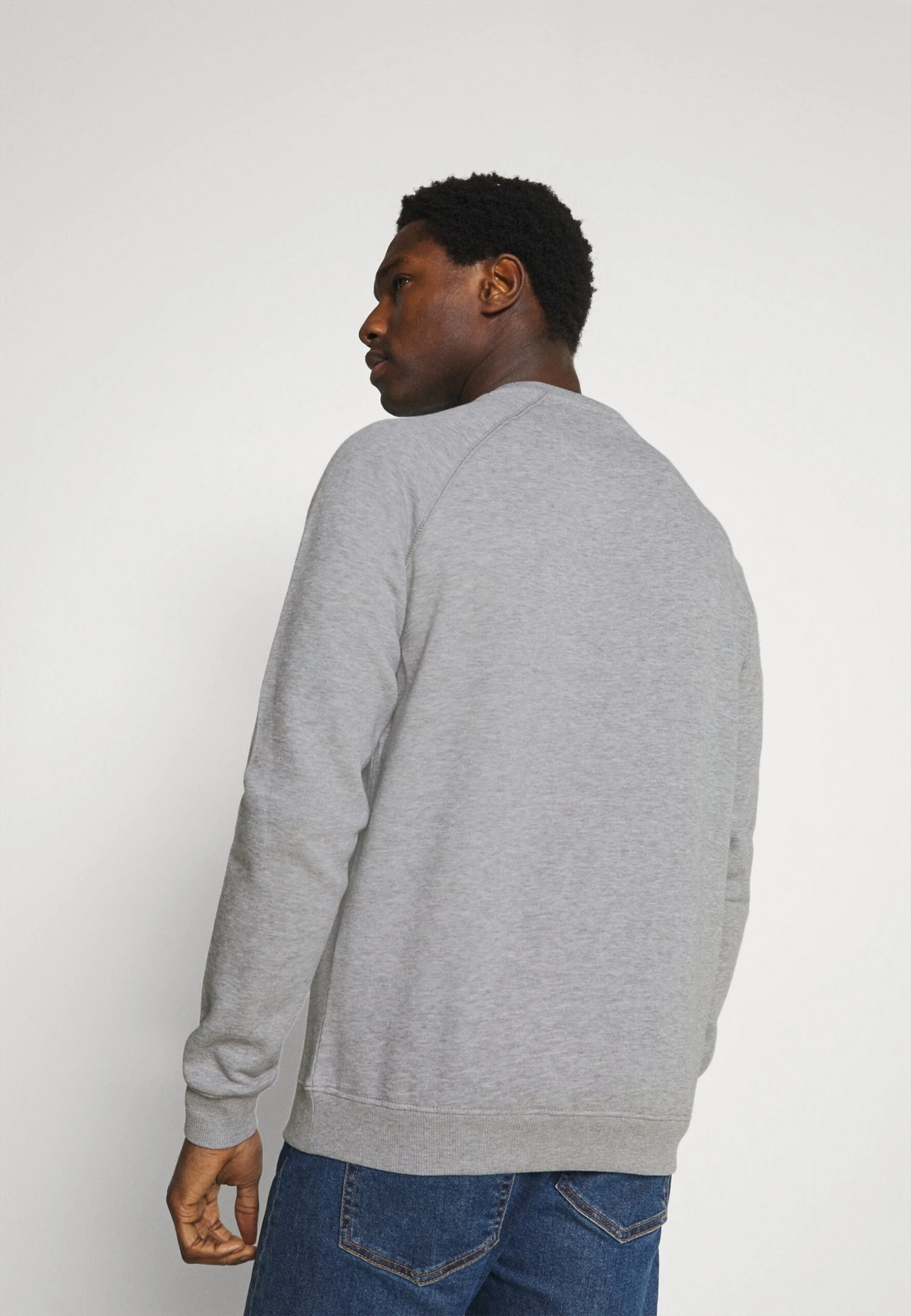 Pier One 3 Pack - Sudadera - Bordeaux/Black/Grey 6 Pier One 3 Pack - Sudadera - Bordeaux/Black/Grey - Imagen 4