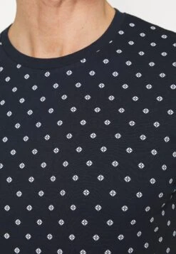 Pier One 3 Pack - Camiseta Estampada - White/Dark Blue/Red 15 Pier One 3 Pack - Camiseta Estampada - White/Dark Blue/Red -Pier One 5fcb9053133a4f0cbf3c72e8cff6c432