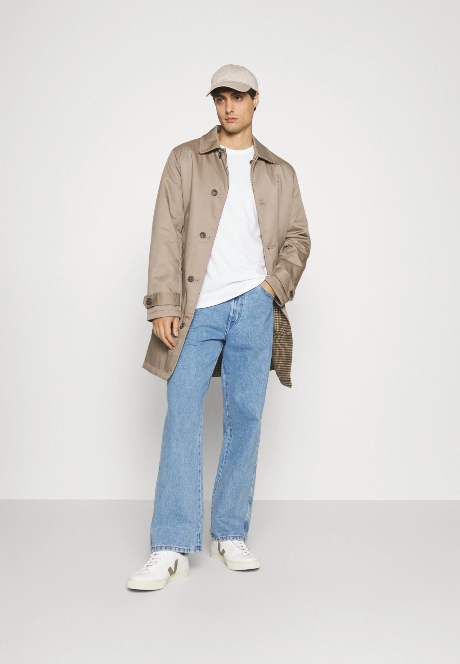 Pier One 3 Pack - Camiseta Básica - White, Black, Dark Green 3 Pier One 3 Pack - Camiseta Básica - White, Black, Dark Green