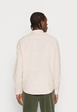 Pier One Camisa - Mottled Beige 9 Pier One Camisa - Mottled Beige -Pier One 631eec6a08874e3795994026ba1c3479