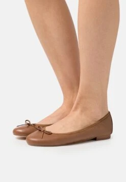 Pier One Leather - Bailarinas - Cognac