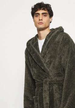 Pier One Albornoz - Khaki 11 Pier One Albornoz - Khaki -Pier One 65ea8ffbdd2149b7890e34f2b0655607