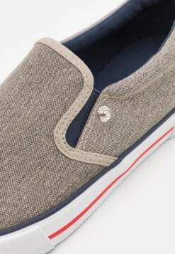 Pier One Unisex - Zapatillas - Taupe 13 Pier One Unisex - Zapatillas - Taupe -Pier One 6a1834ed7c0648ecb860954f8dc6f955