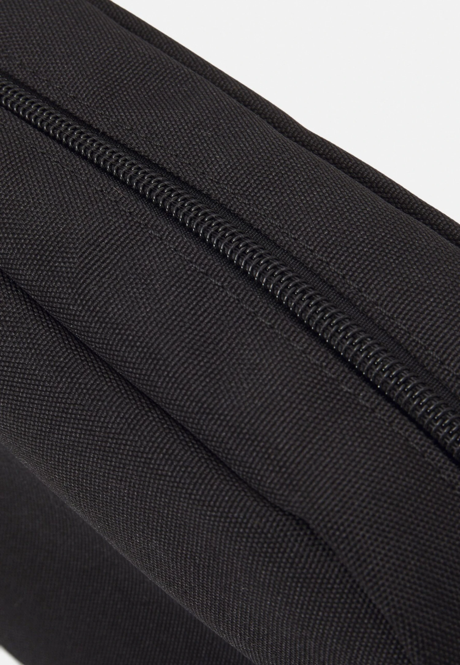 Pier One Neceser - Black 7 Pier One Neceser - Black - Imagen 5