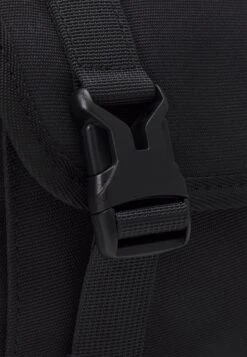 Pier One Unisex - Bandolera - Black 11 Pier One Unisex - Bandolera - Black -Pier One 6d52dbe825bd444e99897a25c387034f