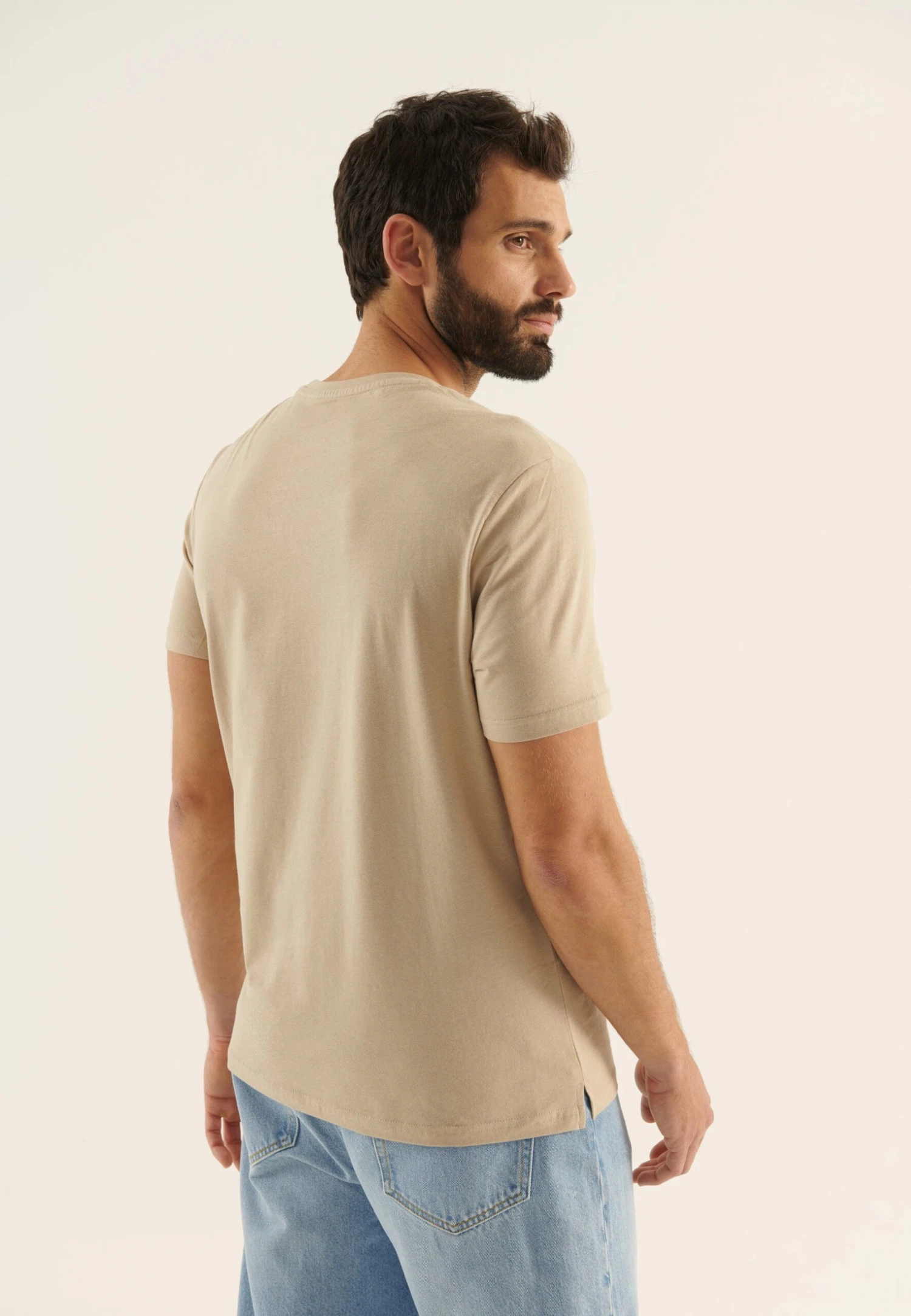 Pier One Camiseta Estampada - Beige 5 Pier One Camiseta Estampada - Beige - Imagen 3