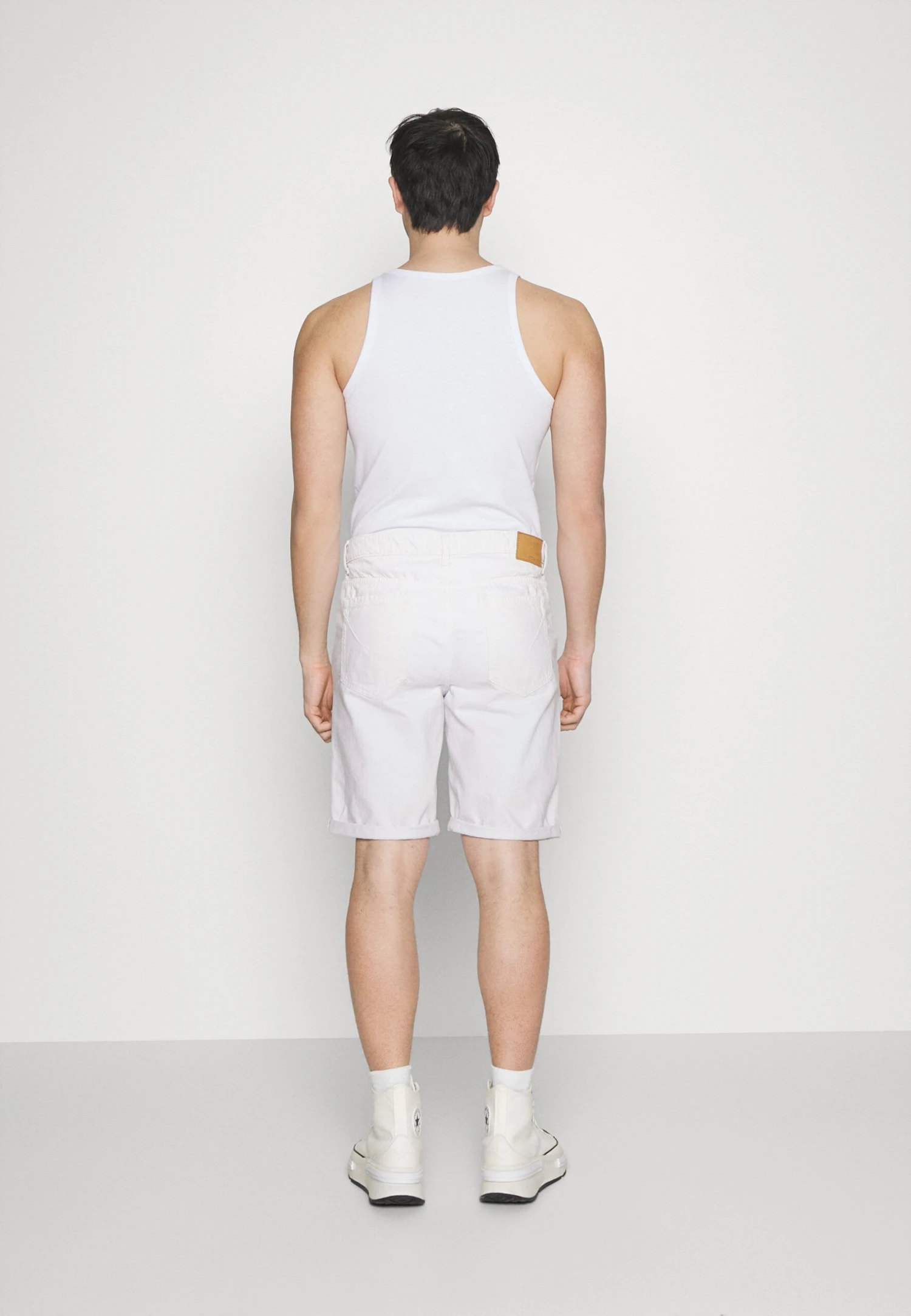 Pier One Colored Twill White Denim - Shorts Vaqueros - White Denim 5 Pier One Colored Twill White Denim - Shorts Vaqueros - White Denim - Imagen 3