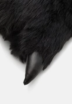 Pier One Pantuflas - Black 13 Pier One Pantuflas - Black -Pier One 796914552fcb4fcaac1e33068a36c27f