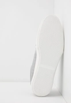 Pier One Unisex - Zapatillas - Light Grey 12 Pier One Unisex - Zapatillas - Light Grey -Pier One 7b1054096c0b4b588134c4dab326eb91