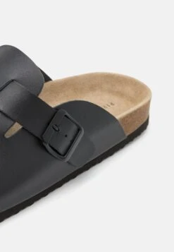 Pier One Leather Unisex - Pantuflas - Black 13 Pier One Leather Unisex - Pantuflas - Black -Pier One 7b28889d1d2247a8abcae3a4a4c34674