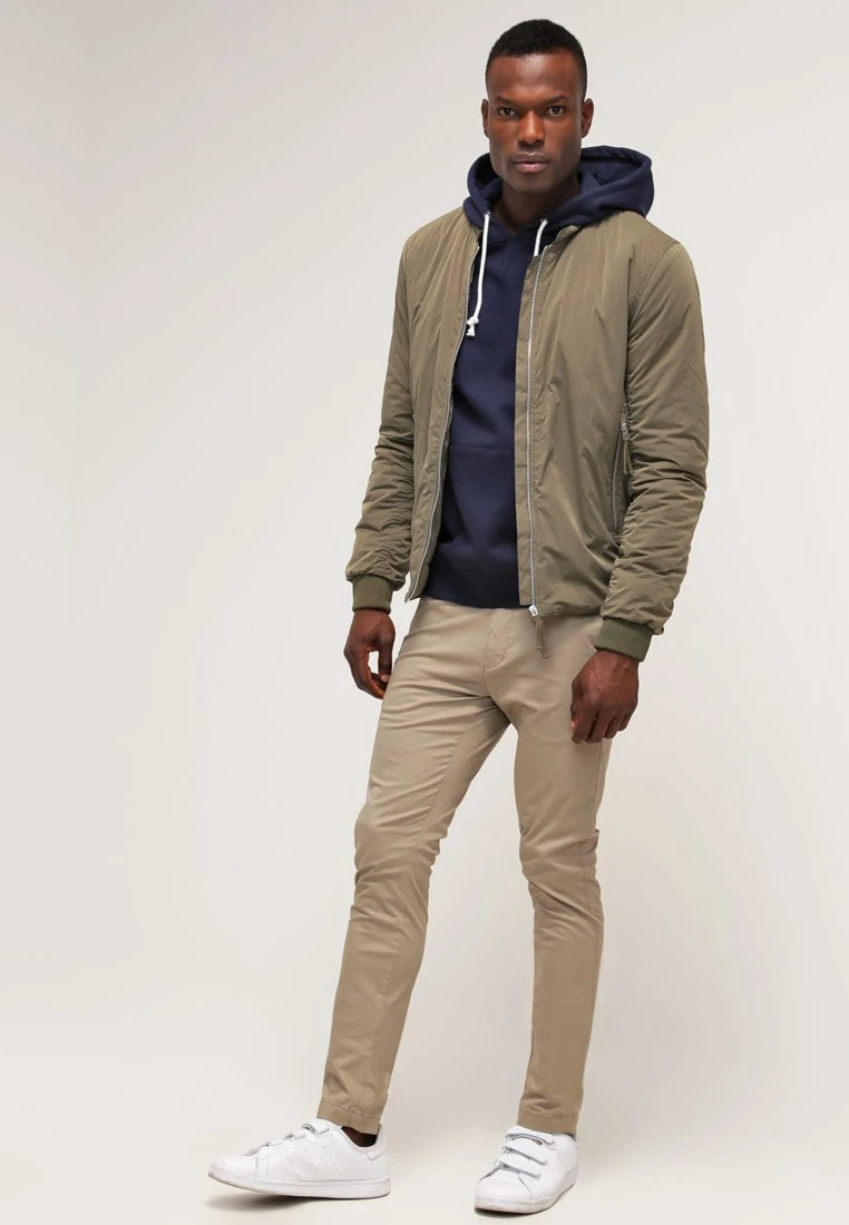 Pier One Jersey Con Capucha - Navy 4 Pier One Jersey Con Capucha - Navy - Imagen 2