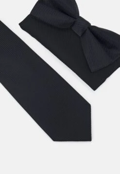 Pier One Set - Corbata - Black 11 Pier One Set - Corbata - Black -Pier One 8113b5112efa45a9a3a7992b3ff1f7c8