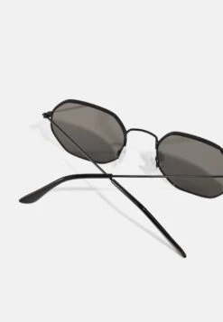 Pier One Unisex - Gafas De Sol - Black 8 Pier One Unisex - Gafas De Sol - Black -Pier One 81a01a04615749be9c19bcffe3aa7fac
