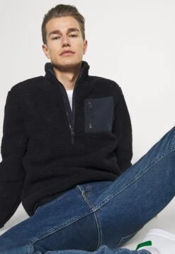 Pier One Forro Polar - Dark Blue -Pier One 88111e09df4342679a12241e843a9022