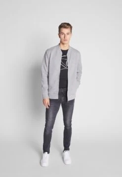 Pier One Camiseta Estampada - Black 8 Pier One Camiseta Estampada - Black -Pier One 89672c7e766348018cd7fd5d4d54be2d