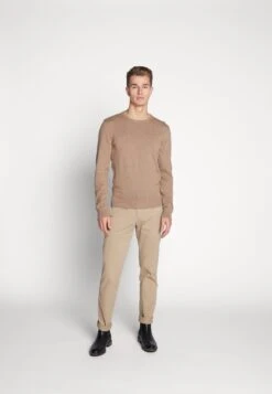 Pier One Basic Crewneck - Jersey De Punto - Mottled Beige 12 Pier One Basic Crewneck - Jersey De Punto - Mottled Beige -Pier One 8ab6afa896f946a0abe264ae414a2865