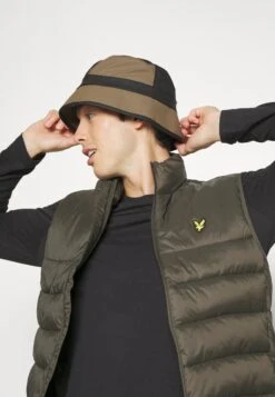 Pier One 5 Pack - Camiseta De Manga Larga - White/Dark Green/Light Green/Black 15 Pier One 5 Pack - Camiseta De Manga Larga - White/Dark Green/Light Green/Black -Pier One 8bc47bf3a4c04f699509ff0275bc3d5e