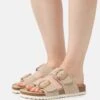 Pier One Leather - Sandalias Planas - Beige 1 Pier One Leather - Sandalias Planas - Beige -Pier One 98cc450a5d874ddda1e7aca019439050