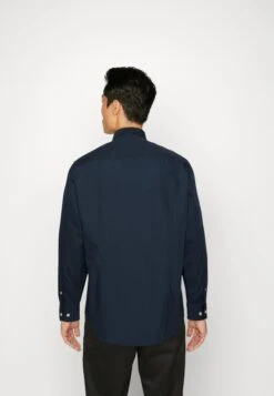 Pier One 3 Pack - Camisa Elegante - White/Light Blue/Dark Blue 11 Pier One 3 Pack - Camisa Elegante - White/Light Blue/Dark Blue -Pier One 9c5bc8c34ea0415fb949ca66c8b6f9f0