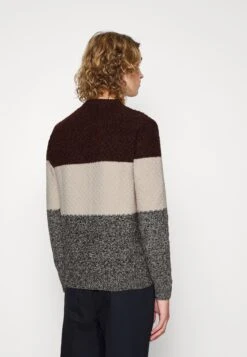 Pier One Jersey De Punto - Multi Coloured -Pier One a3a82e64df50495bbbf307e9da12f910