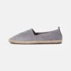 Pier One Rena Espadrille Unisex - Alpargatas - Light Grey 2 Pier One Rena Espadrille Unisex - Alpargatas - Light Grey -Pier One a625ac24e213461a94d5096727f45e98