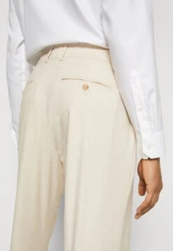 Pier One Set - Traje - Beige 21 Pier One Set - Traje - Beige -Pier One a6765ee0587d432ebeb88b9e45f1edad