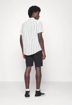 Pier One 2 Pack - Camisa - Black/White 17 Pier One 2 Pack - Camisa - Black/White -Pier One a68cb2ff17104e928d6a0c4cb305d53e