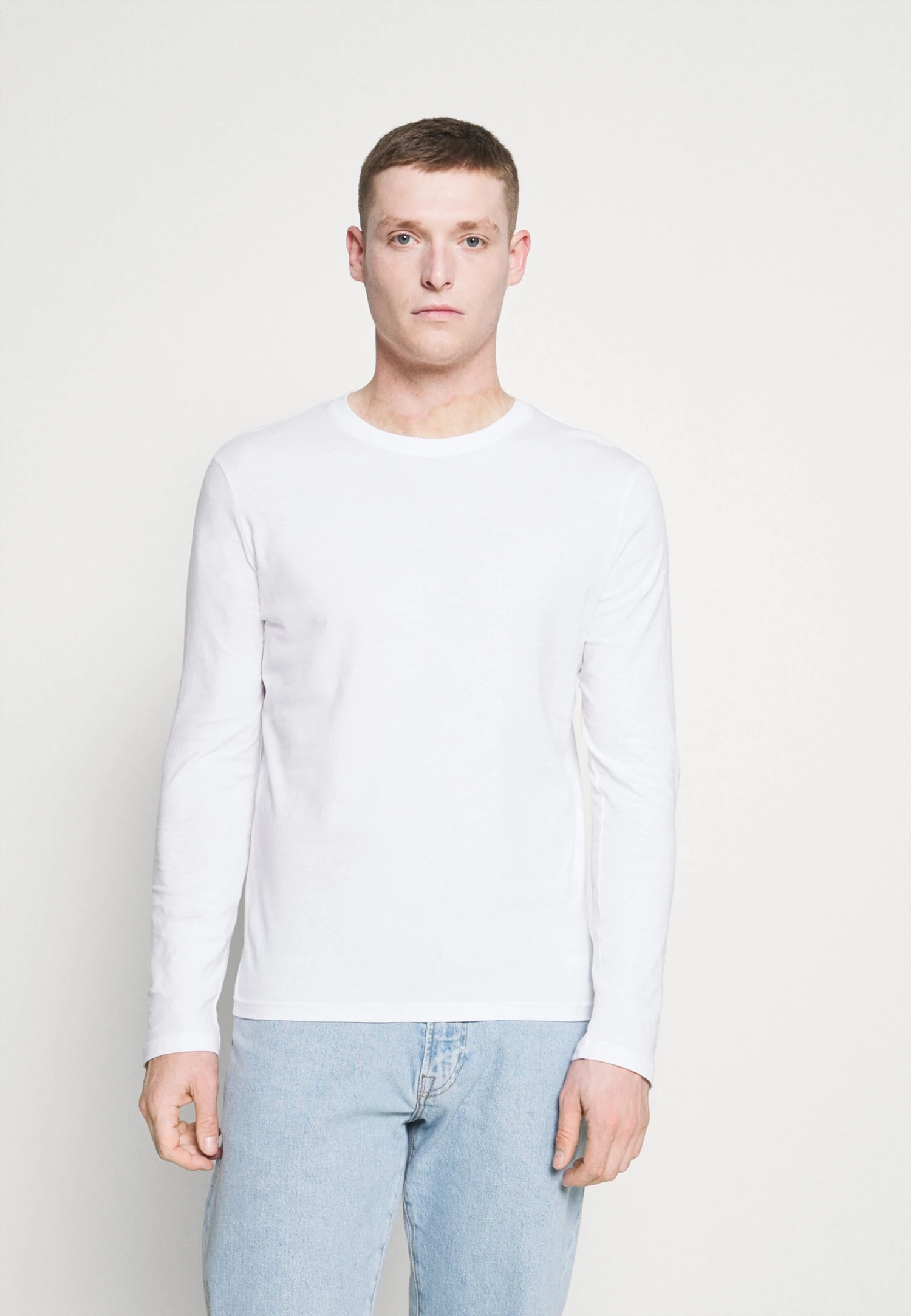 Pier One 5 Pack - Camiseta De Manga Larga - White/Dark Blu/Grey 4 Pier One 5 Pack - Camiseta De Manga Larga - White/Dark Blu/Grey - Imagen 2