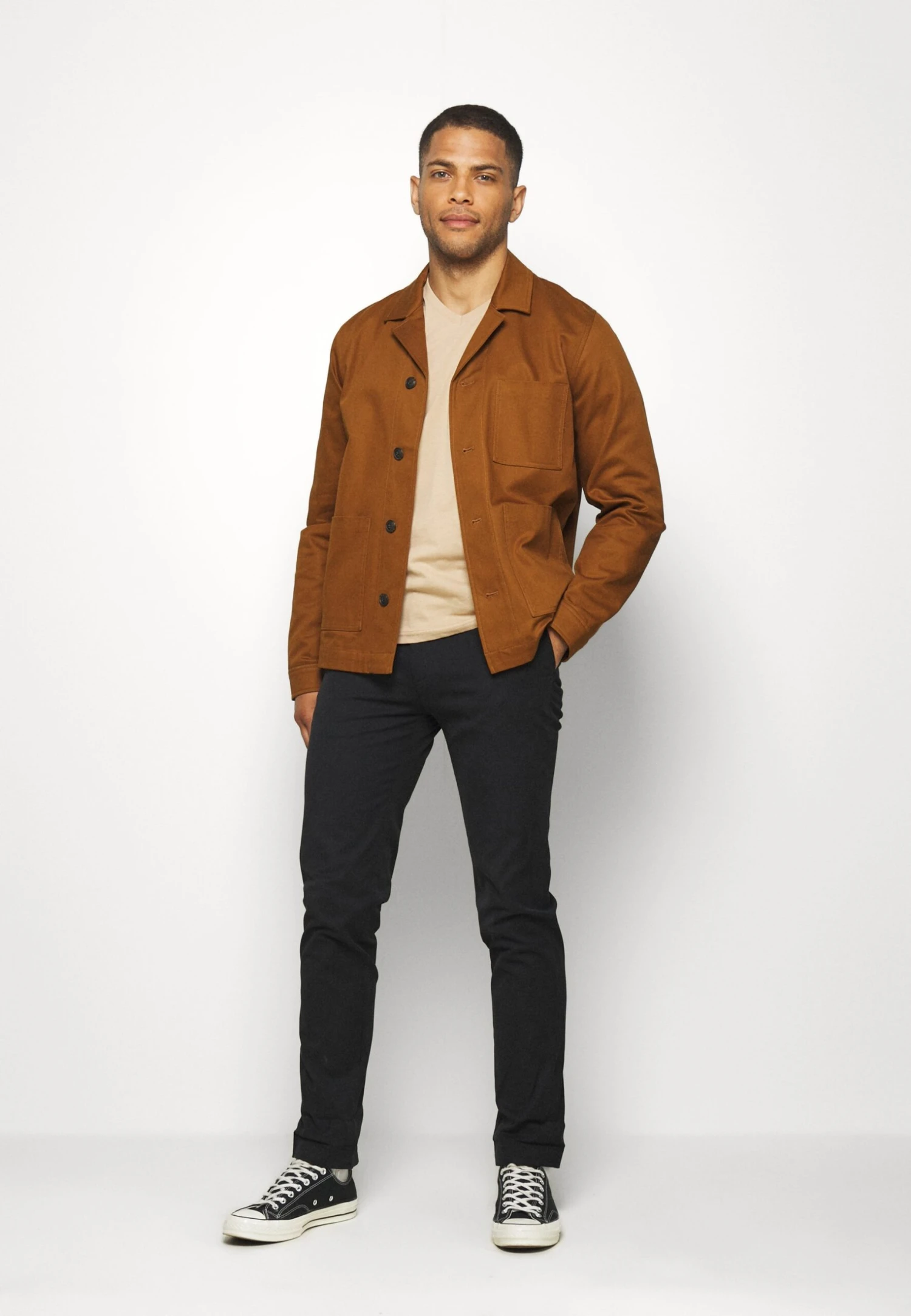 Pier One 3 Pack - Camiseta Básica - Khaki/Tan/Dark Blue 3 Pier One 3 Pack - Camiseta Básica - Khaki/Tan/Dark Blue