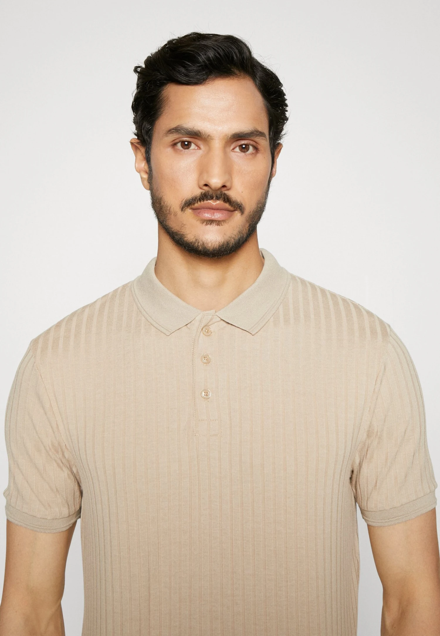 Pier One Polo - Beige 6 Pier One Polo - Beige - Imagen 4